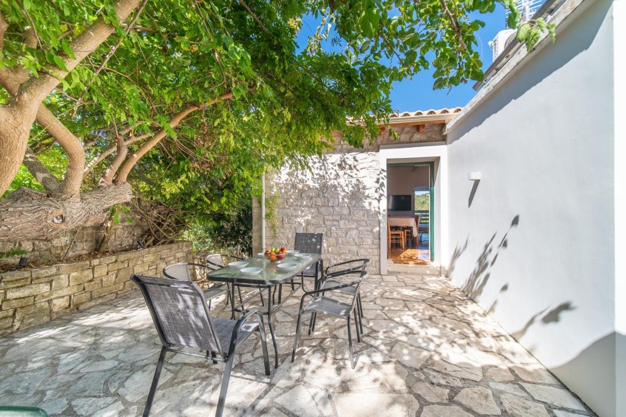 Villa Adamantia Paxos Gaios Ngoại thất bức ảnh