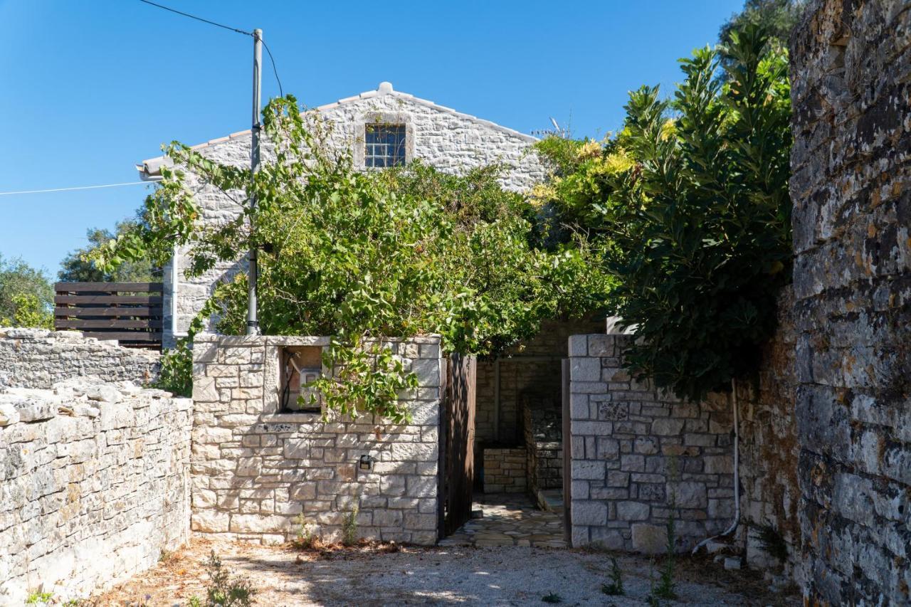 Villa Adamantia Paxos Gaios Ngoại thất bức ảnh